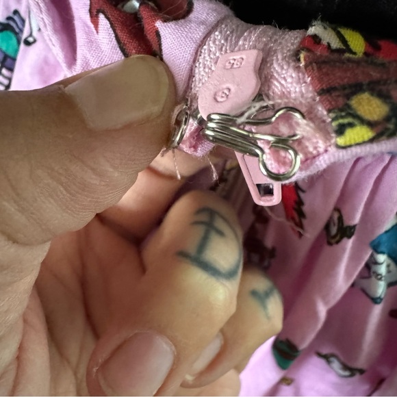 Disney Alice in Wonderland Skirt - Picture 4 of 5